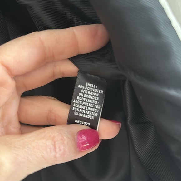 Banana Republic blazer - Picture 8 of 9